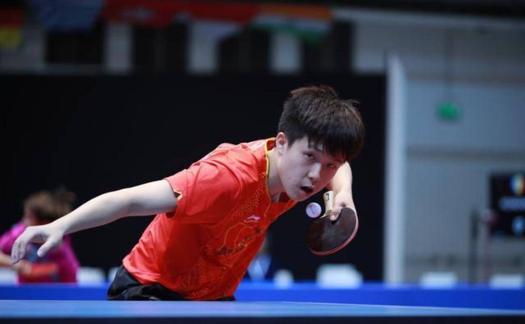 并且在阵容 并且在阵容