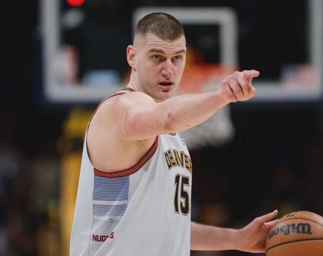 的卓越表现 的卓越表现